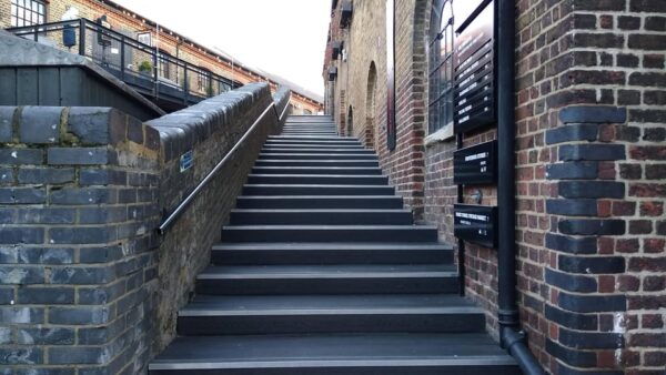 London: Camden Rock and Roll Music Walking Tour - Music Legends and Iconic Venues