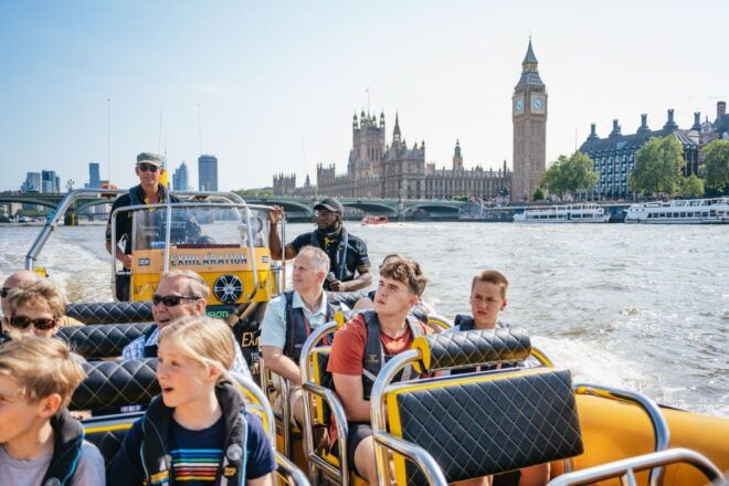 London: Canary Wharf Speedboat Tour - Review Summary
