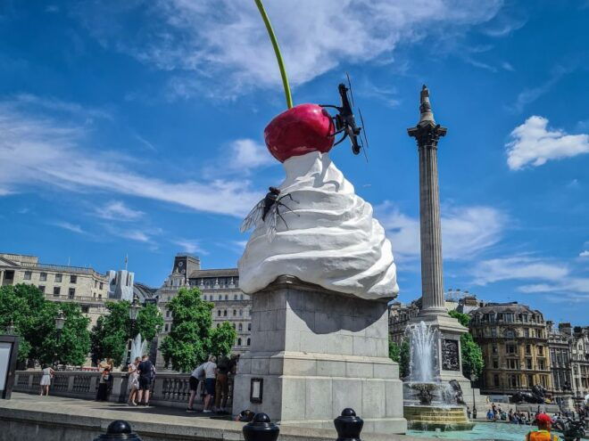 London: Central Dickens-themed Exploration Smartphone Game - Full Description