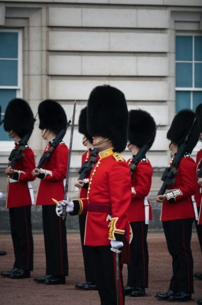 London: Changing of the Guard Experience and Landmarks Tour - Customer Reviews