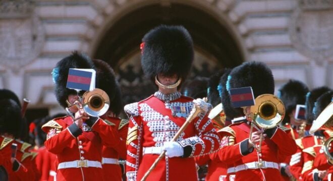 London: Changing of the Guard Walking Tour - Important Information