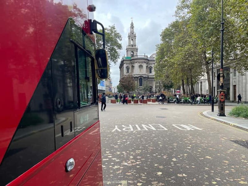 London: Charles Dickens Walking Tour for Small Groups - Dickens’ Childhood and Early Life
