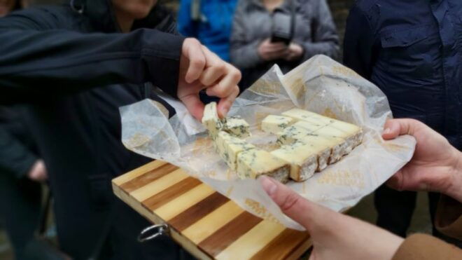London: Cheese Walking Tour With Tastings - Full Description