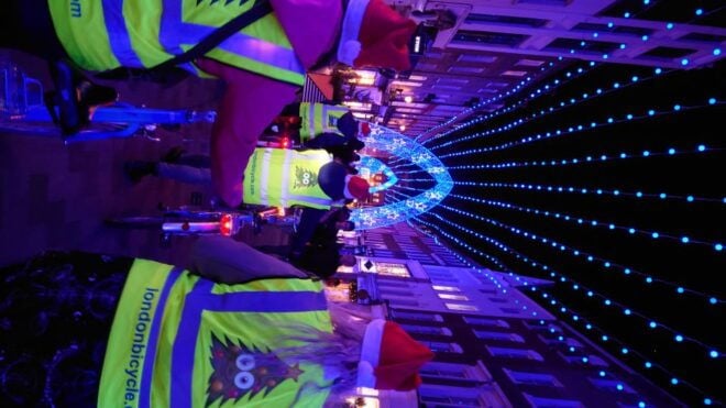 London Christmas Lights Bike Tour - Highlights of the Tour