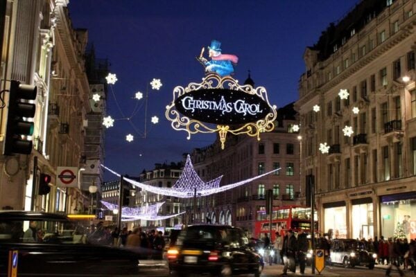 London: Christmas Lights Bus Tour - Common Questions