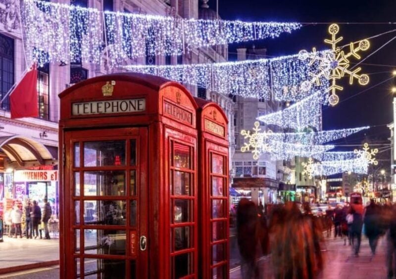 London: Christmas Lights Private Taxi Tour - The Sum Up