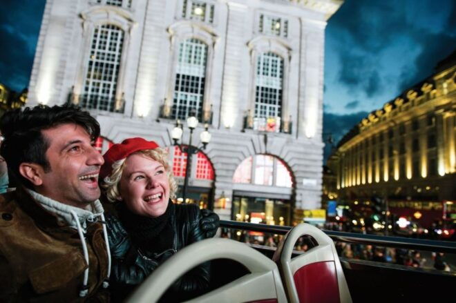 London: Christmas Lights Tour by Open-Top Bus - Instagram-Worthy Moments