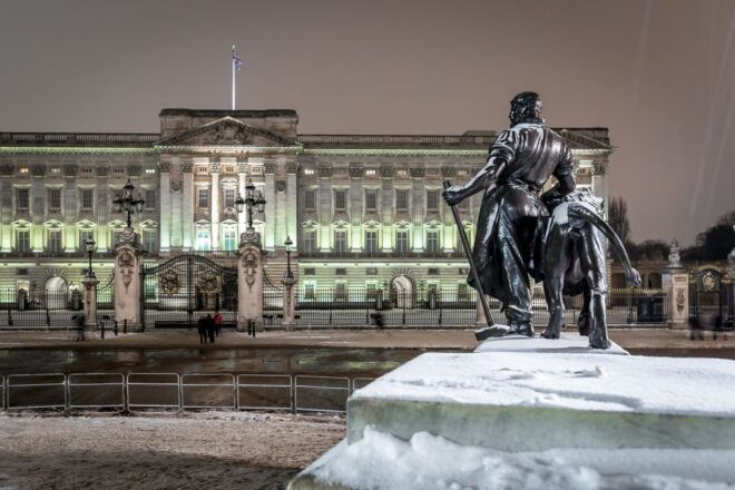 London: Christmas Lights Tour by Open-Top Bus - Booking and Availability