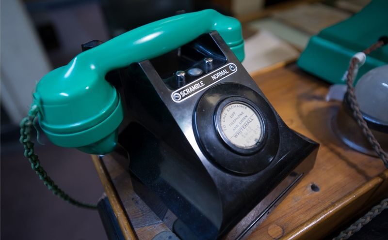 London: Churchill War Rooms Ticket & Political London Audio - Take the political London audio route outside