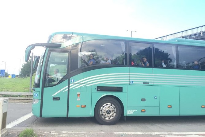 London City Airport Private Transfers To/From London (Postcode SW1 to Sw4) - Airport Transfers To/From London