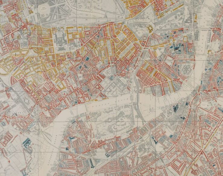 London: City Exploration Game by Trafalgar Square - Activity Details and Options