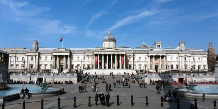 London: City Exploration Game by Trafalgar Square - Experience Highlights