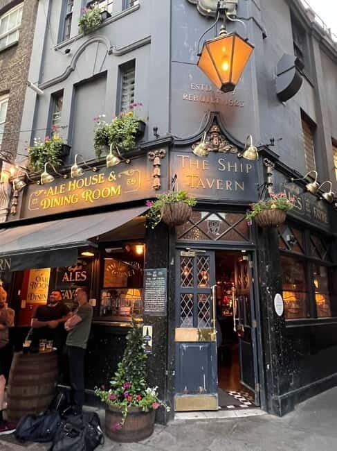 London: City of London Pubs Private Guided Walking Tour - Insights from Reviews