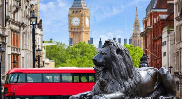London: City Sightseeing Walking Tour With 15 Sights - Bank of England