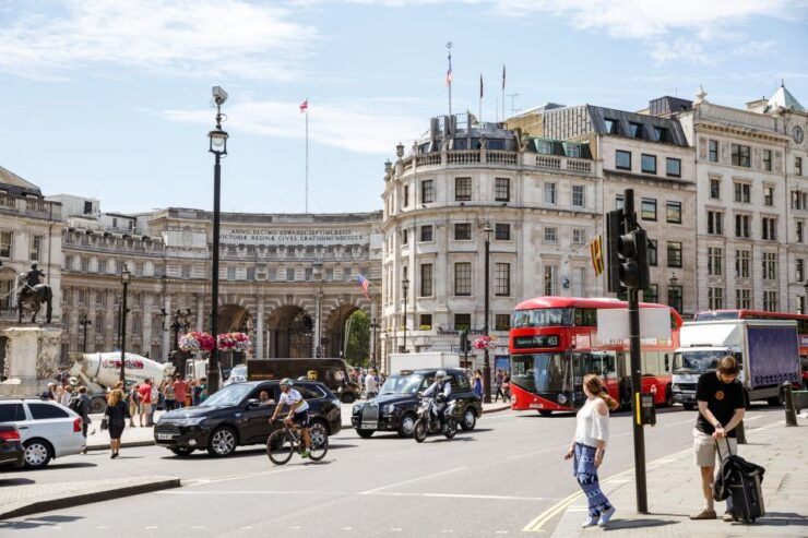London: Classic Gold 3.5-Hour Bike Tour - Tour Details and Features