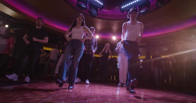 London: Country Dance Party with Brunch and Drinks - What Is the London Country Dance Party?