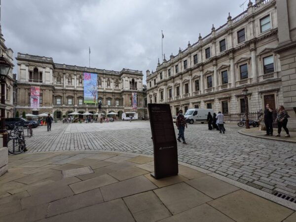 London: Custom Private Tour by Car - The Sum Up