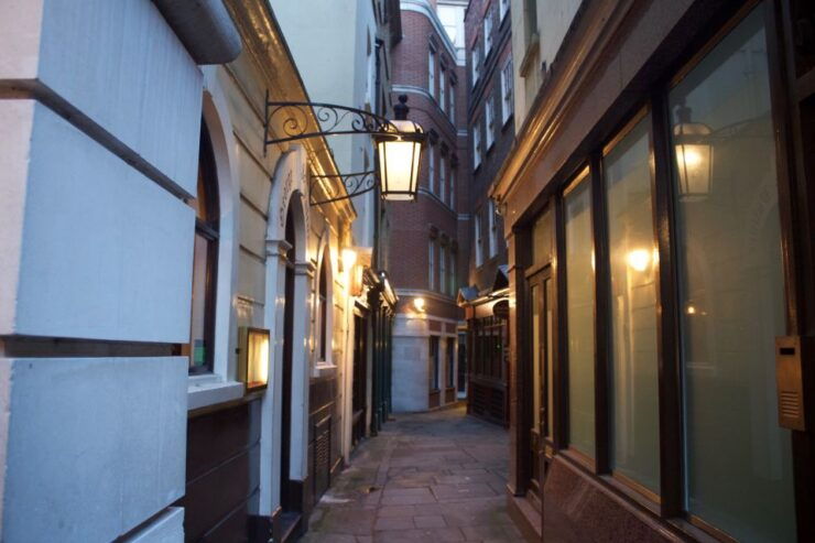 London: Dickens Walking Tour - Booking and Duration