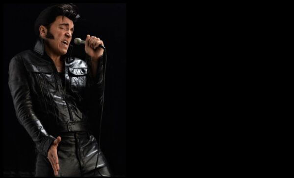 London: Dinner Cruise With Elvis Tribute on the Thames River - The Sum Up
