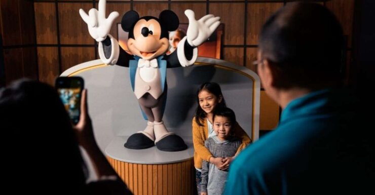 London: Disney 100 The Exhibition & London Open Top Bus Tour - Disney 100 The Exhibition