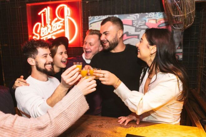 London: Drunken History Walking Tour With Included Drinks - Inclusions and Benefits