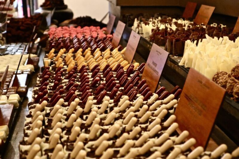 London: East End & Shoreditch Street Food Tour with 6 Dishes - A Deep Dive into the Tour Experience