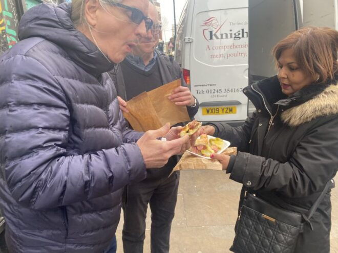 London: East End Walking Food Tour With Tastings - Selecting Participants and Date