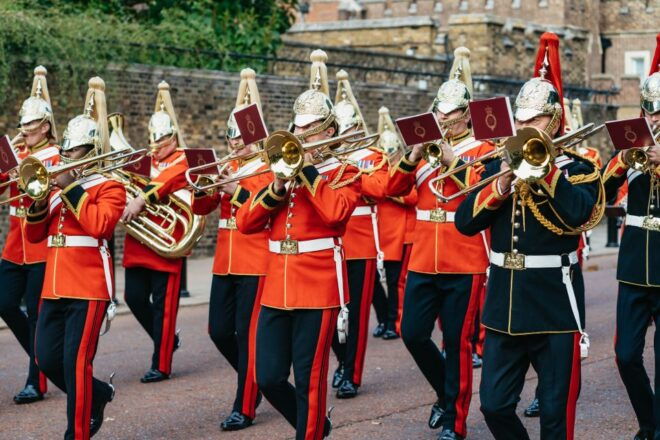 London: Experience the Changing of The Guard - Tour Details
