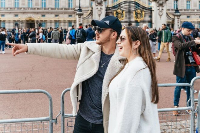 London: Experience the Changing of The Guard - Review Summary