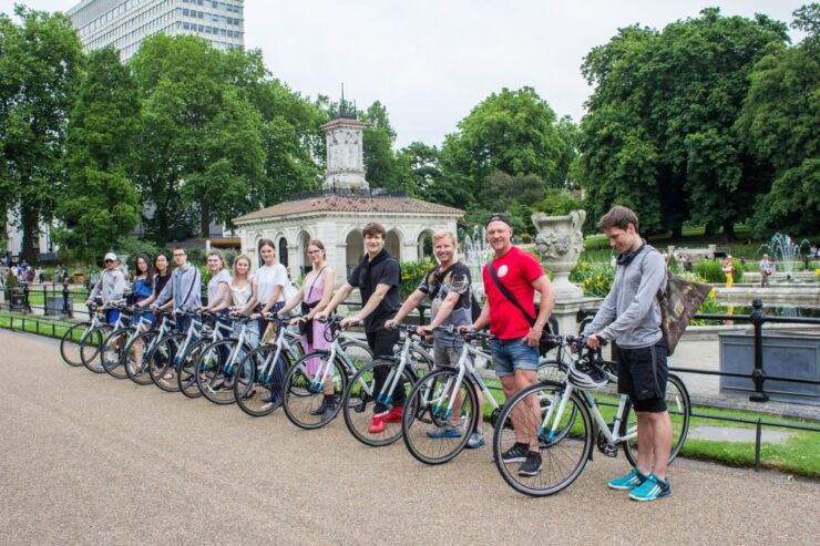 London: Explore the Parks and Palaces on a Morning Bike Tour - Tour Description