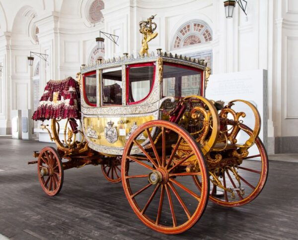 London Family-Friendly Walking Tour With Fun Activities - Important Information for Tour Participants