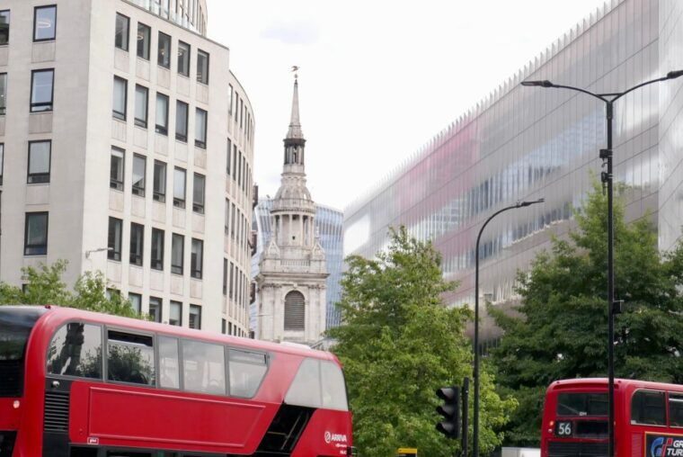 London: Fashion History of the Square Mile Walking Tour - FAQ