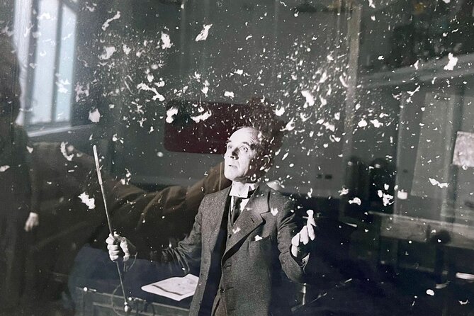 London Ghost Walking Night Tour With Guide and Haunted Sites - Tips for a Spooky and Enjoyable Tour Experience