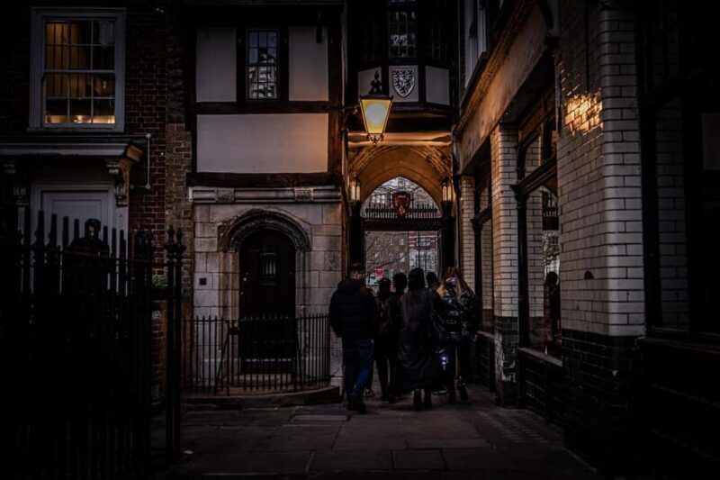 London Ghost Walking Tour: Tales of Terror & Mystery - Good To Know