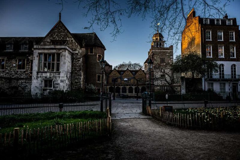 London Ghost Walking Tour: Tales of Terror & Mystery - FAQs