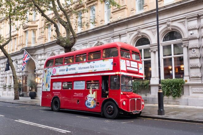 London: Gin and Afternoon Tea Bus Tour With Audio Guide - Customer Satisfaction and Feedback