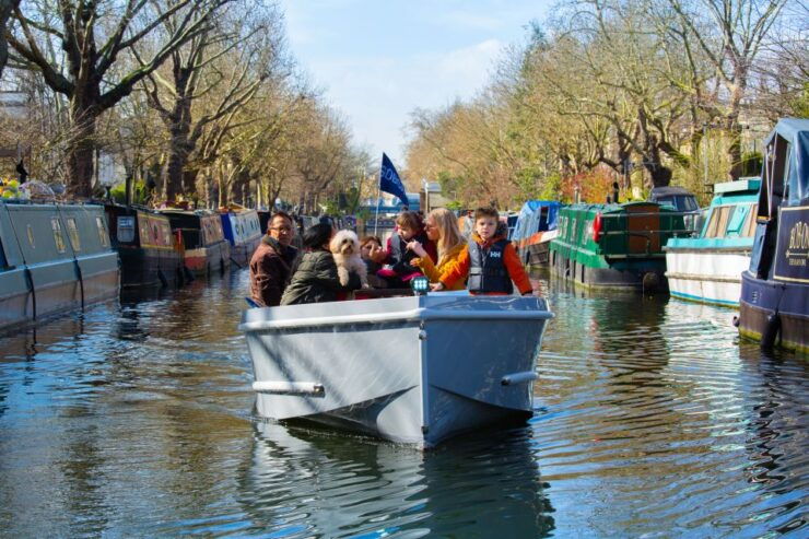 London: GoBoat Rental for Regent's Canal & Paddington Basin - Experience the Canals of London