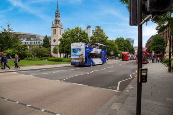London: Golden Tours Open-Top Hop-on Hop-off Sightseeing Bus - Common Questions