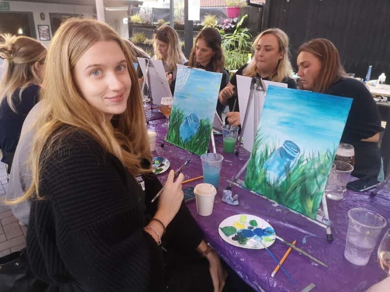 London : Guided Painting Class with Materials - Who Would Love This Experience?