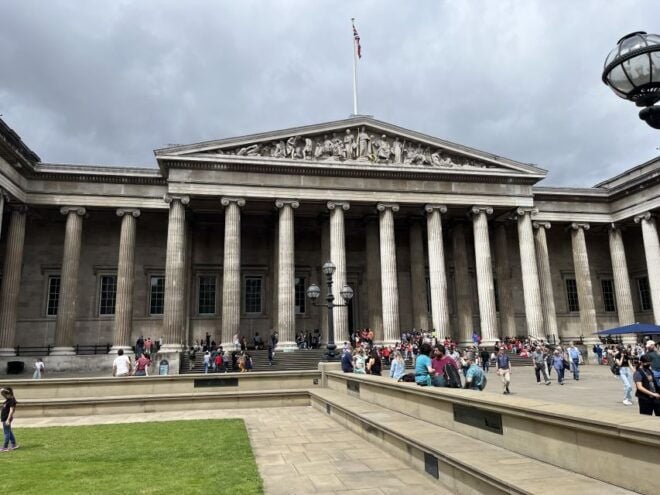 London: Guided Religion and History City Walking Tour - Religious Sites