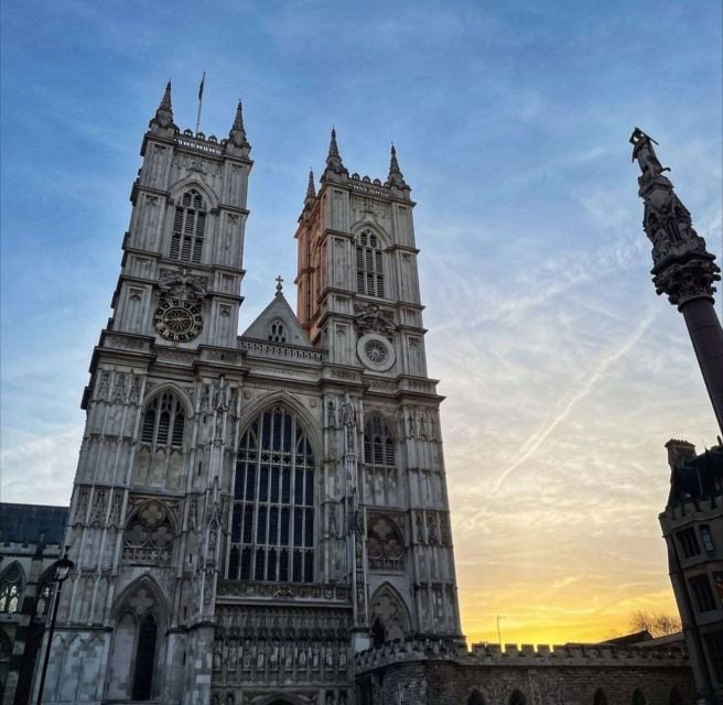 London: Guided Walking Tour With Changing of the Guard - Directions