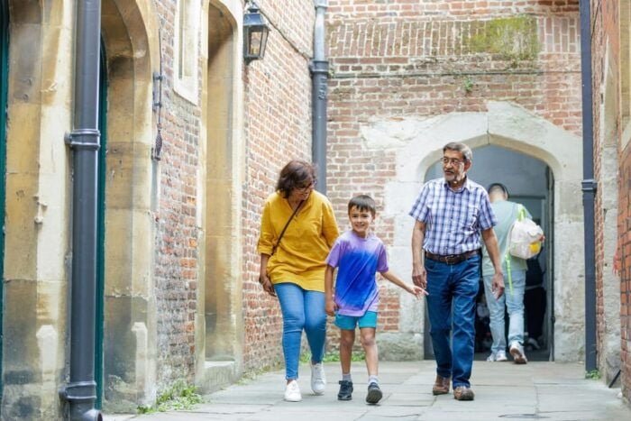 London: Hampton Court Palace Private Tour with Train Option - FAQ