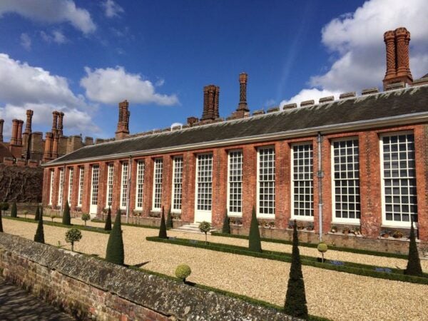 London: Hampton Court Private Guided Tour - Common Questions
