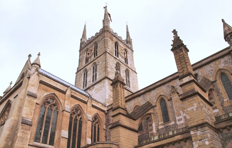 London Harry Potter 2.5-Hour Self-Guided Walking Tour - The final walk to Tower Bridge