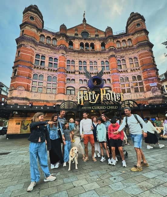 London: Harry Potter Tour in English, discover spells and secrets! - How the experience feels in practice