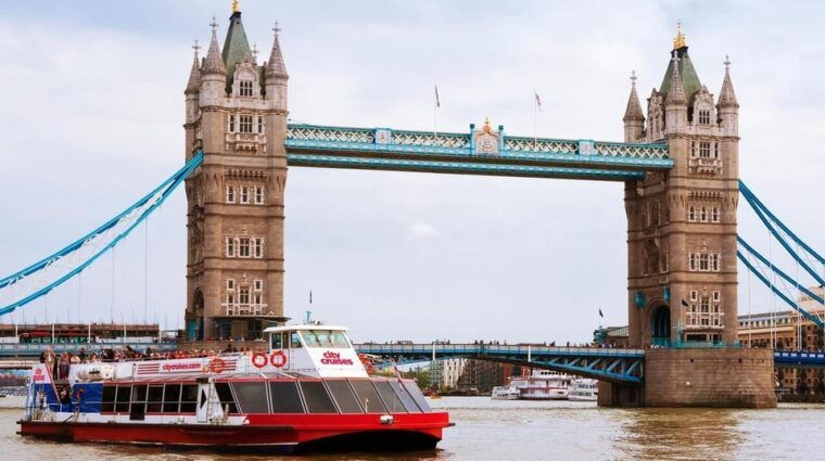London: Harry Potter Tour with Clink Prison and River Cruise - Practical Details & What to Know