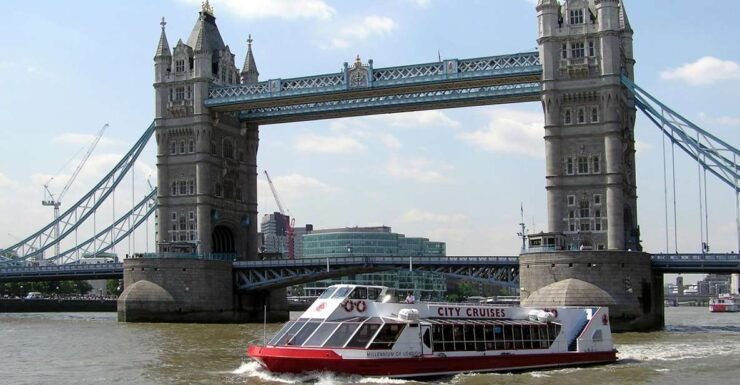 London: Harry Potter Walking Tour and River Thames Cruise - Activity Details