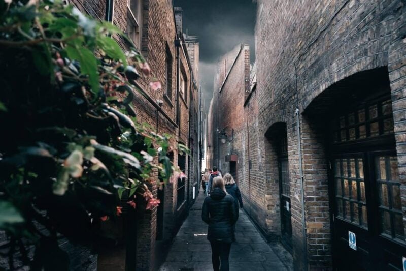London: Harry Potter Walking Tour in German - Good To Know