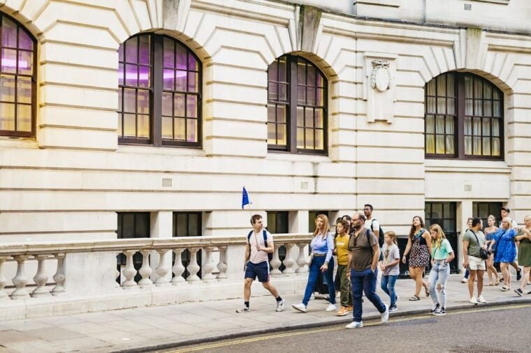 London: Harry Potter Walking Tour in German - The Guides: Knowledgeable and Engaging