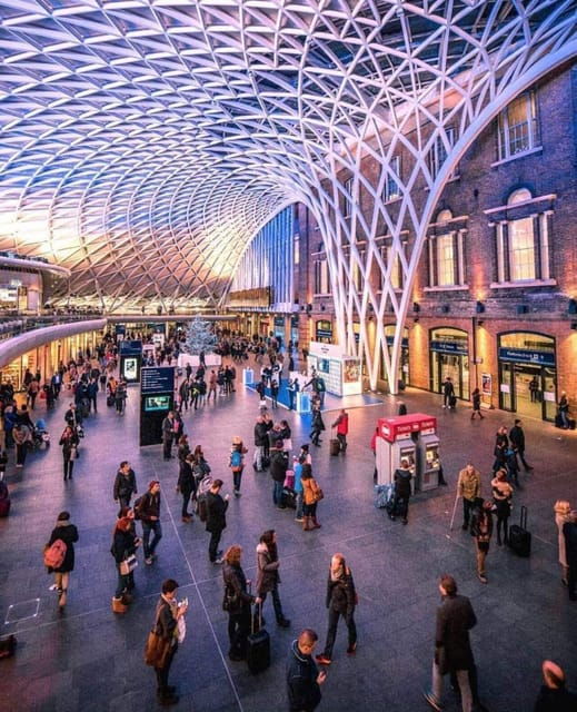 London: Harry Potter Walking Tour & the London Dungeons - Important Meeting Point